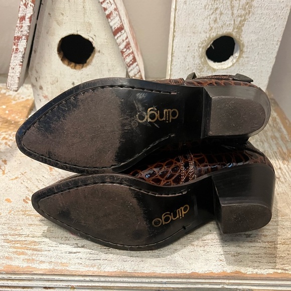 Dingo Brown Ankle Boots - Picture 11 of 11